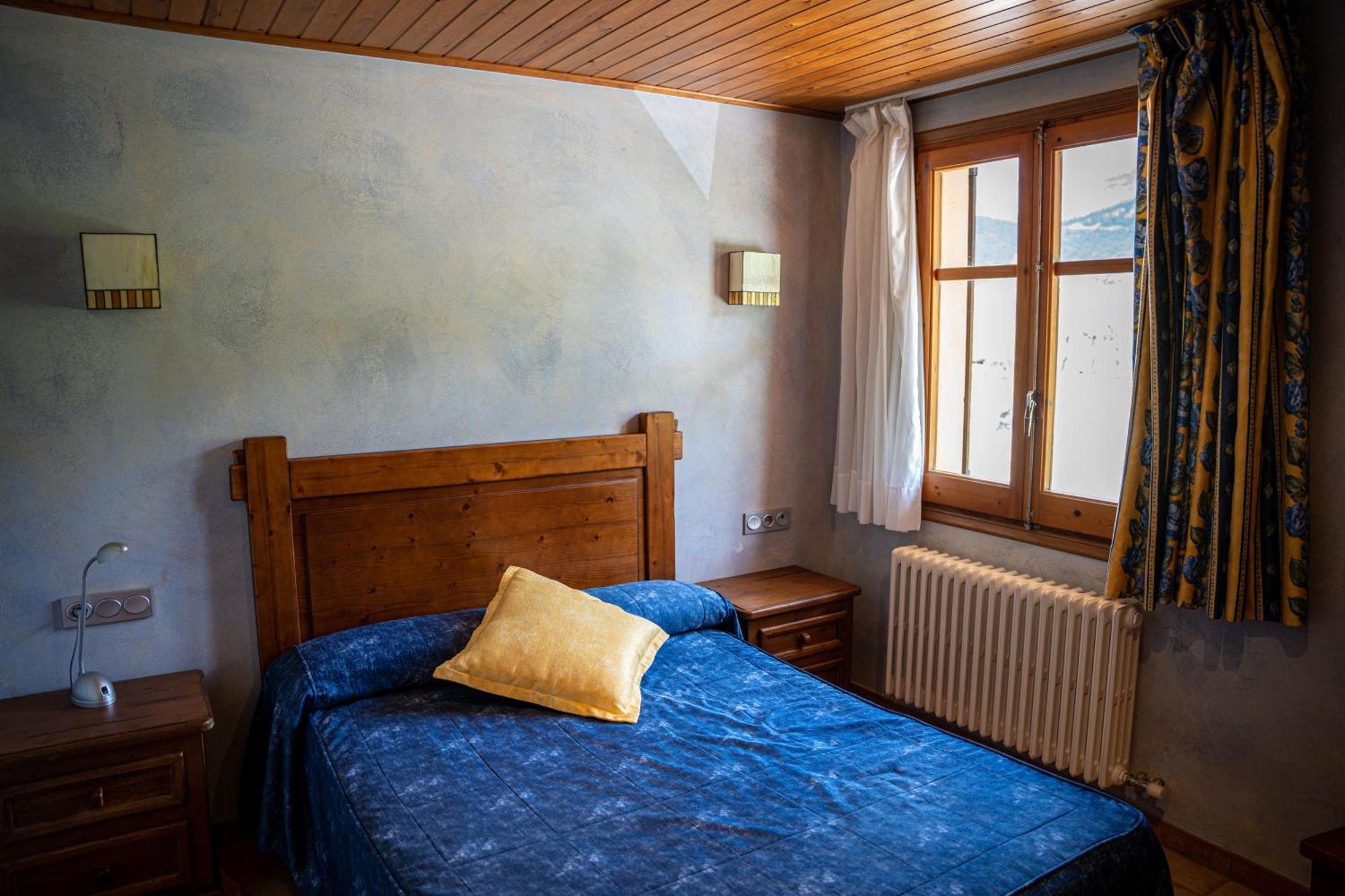 Hostal Cal Francisco โกซอล ภายนอก รูปภาพ