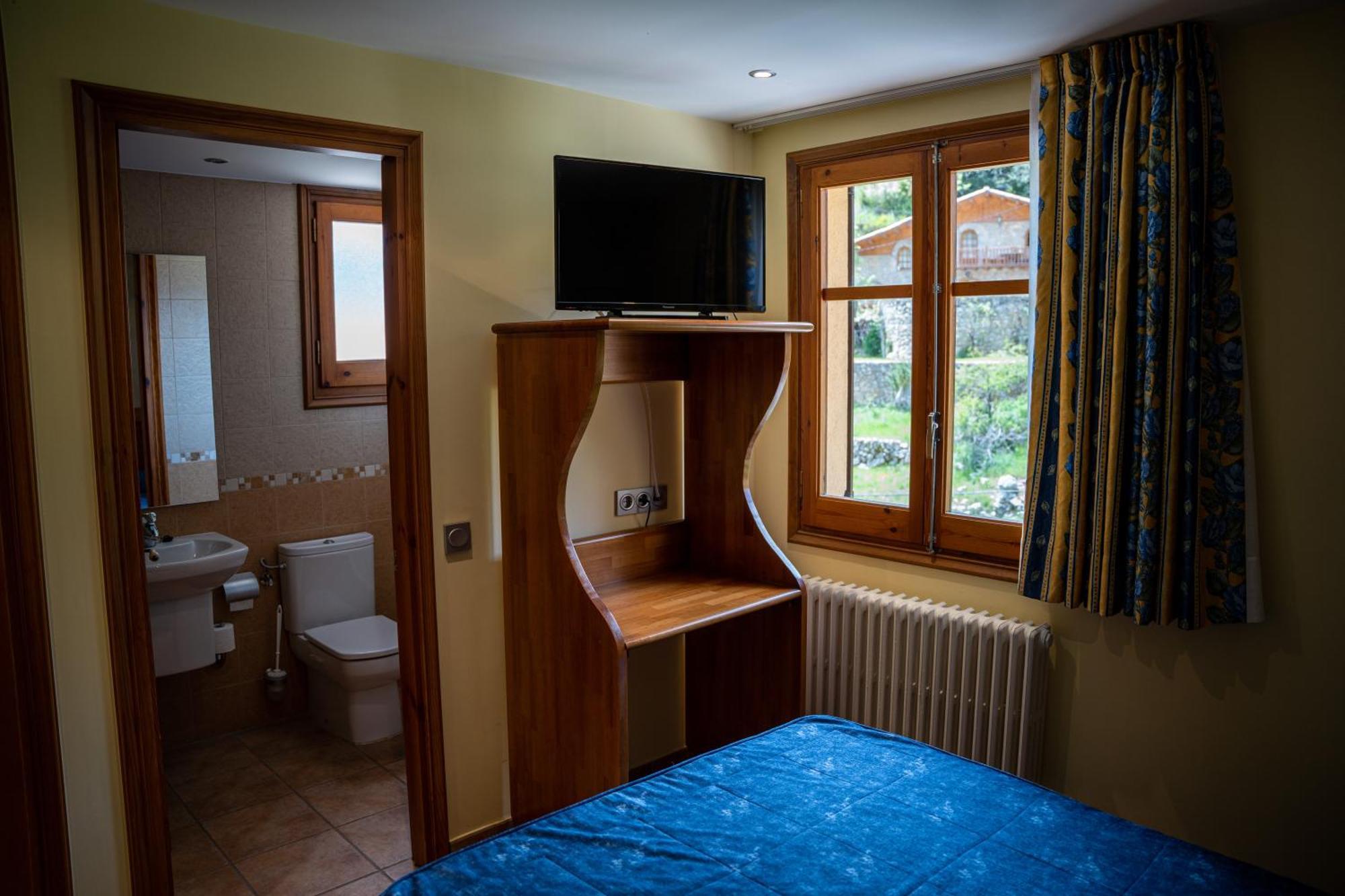 Hostal Cal Francisco โกซอล ภายนอก รูปภาพ