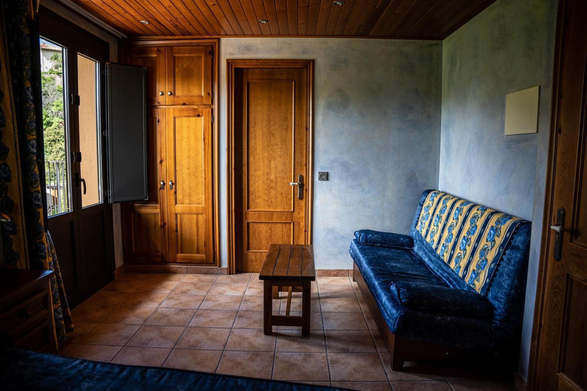Hostal Cal Francisco โกซอล ภายนอก รูปภาพ